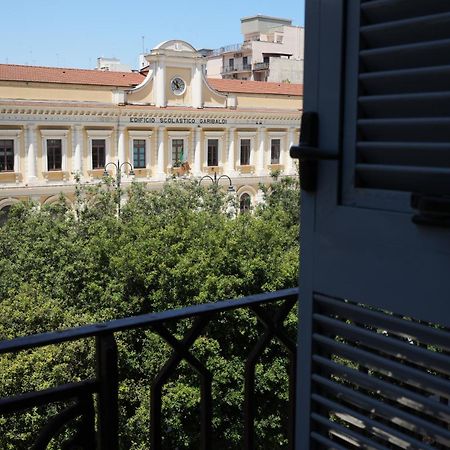 Palazzo Manzoni Apartments バーリ エクステリア 写真