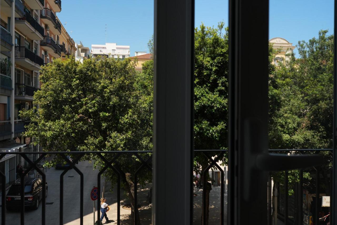 Palazzo Manzoni Apartments バーリ エクステリア 写真