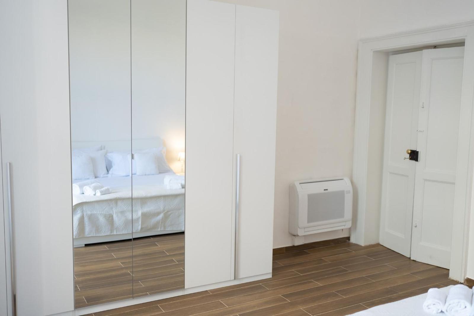 Palazzo Manzoni Apartments バーリ 部屋 写真