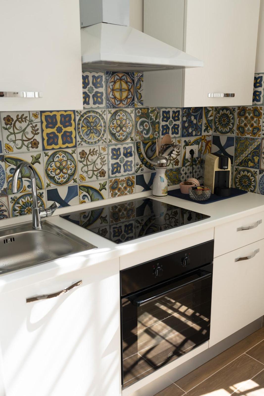 Palazzo Manzoni Apartments バーリ 部屋 写真